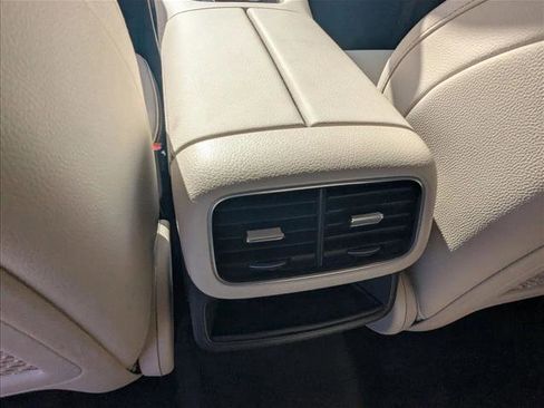 Used 2020 Mercedes-Benz GLE 350 4MATIC image 18