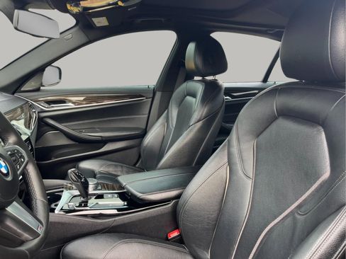 Used 2018 BMW 530i image 28