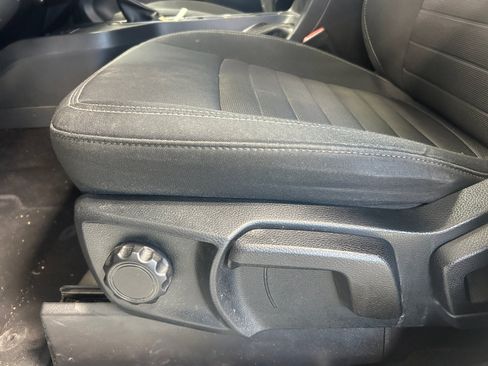 Used 2020 Ford Ranger XLT w/ Equipment Group 301A Mid RWD image 10