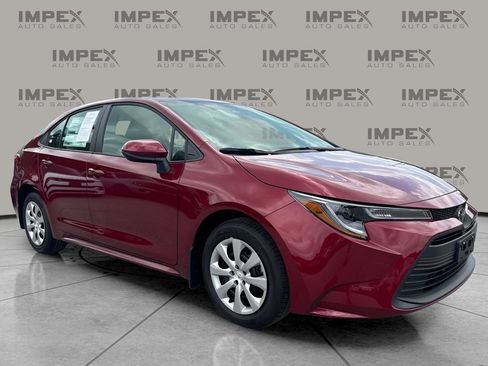 Used 2026 Toyota Corolla LE FWD image 7