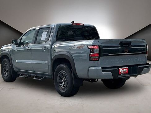 Certified 2025 Nissan Frontier PRO-4X AWD/4WD image 4