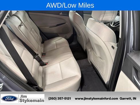 Used 2016 Hyundai Tucson Sport FWD image 3