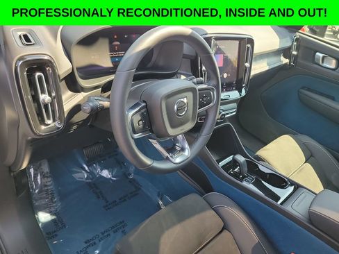 Used 2023 Volvo C40 P8 Recharge Plus AWD/4WD image 7