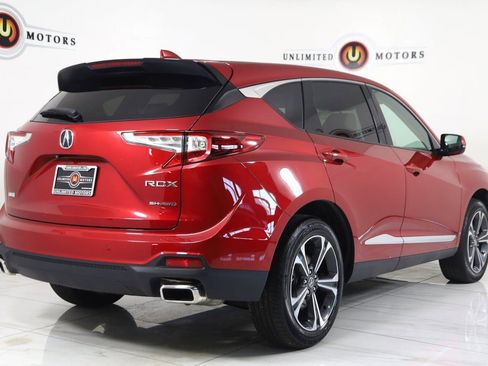 Used 2023 Acura RDX AWD w/ Advance Package image 3