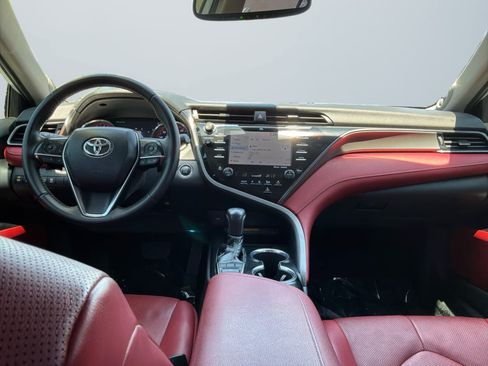 Used 2020 Toyota Camry XSE w/ Driver Assist Package FWD image 10