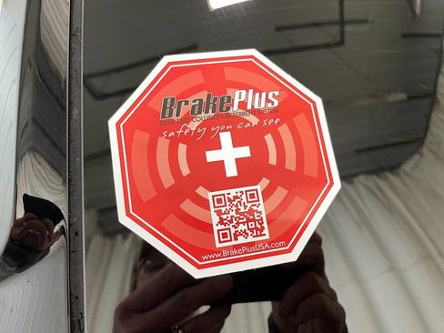 Used 2024 Chevrolet Equinox LT w/ LPO, Floor Liner Package image 11