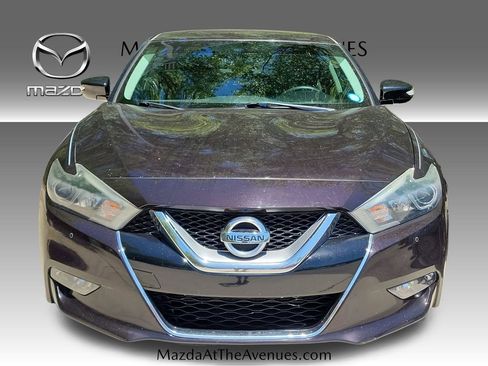 Used 2016 Nissan Maxima SR w/ Interior Lighting Package image 4