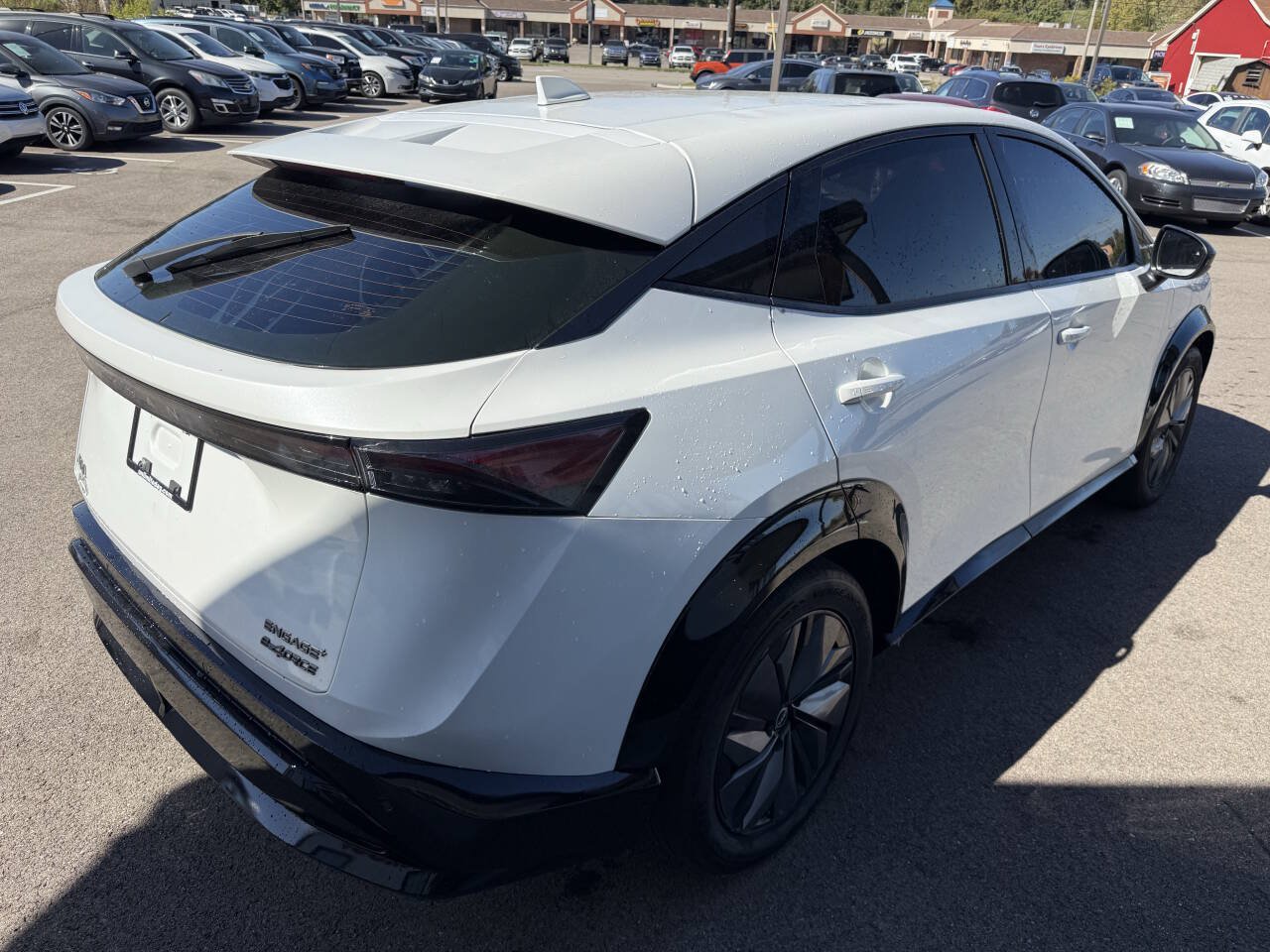 Used 2024 Nissan Ariya AWD image 7