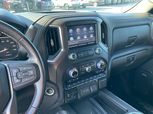 Used 2021 GMC Sierra 1500 AT4 w/ AT4 Value Package AWD/4WD image 18