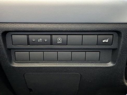 New 2026 Mitsubishi Outlander SE image 28