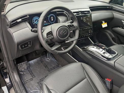 Certified 2024 Hyundai Tucson Limited image 3