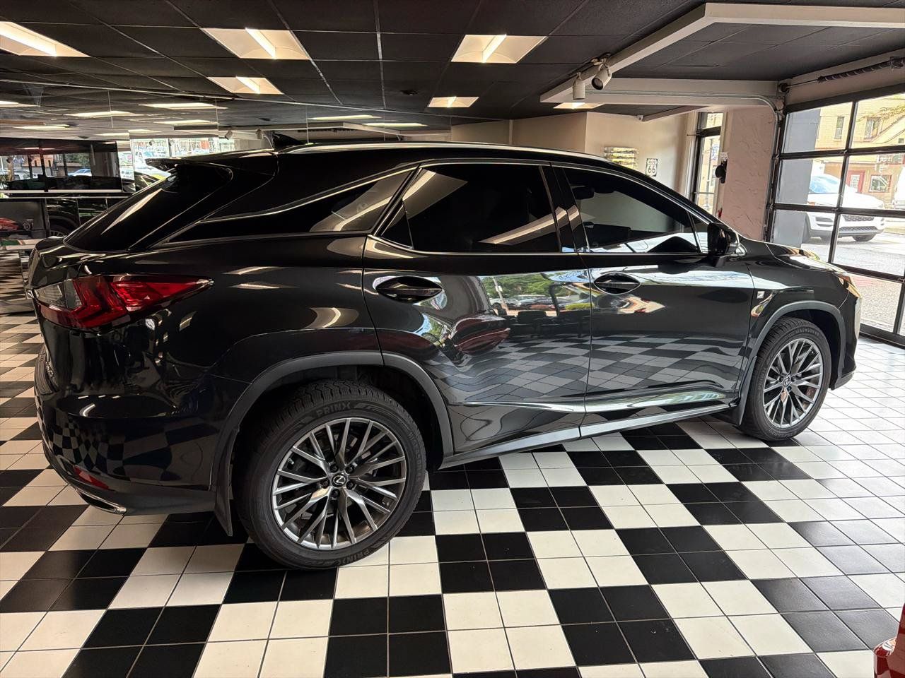 Used 2022 Lexus RX 350 F Sport w/ Accessory Package AWD/4WD image 4
