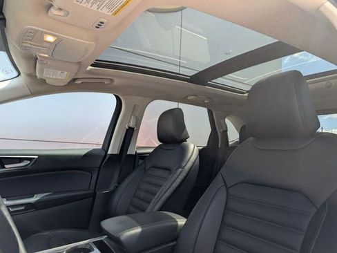 Certified 2024 Ford Edge SEL w/ Convenience Package AWD/4WD image 13