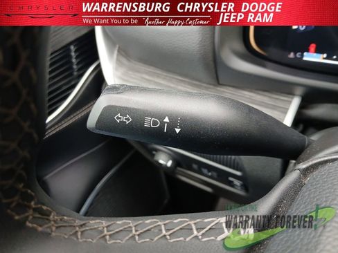 Used 2024 Jeep Wagoneer Series II w/ Flexible Seating Group image 20