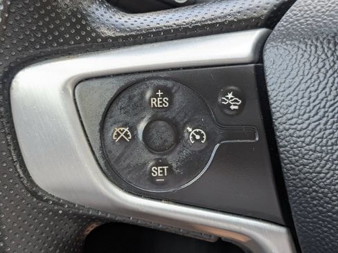 Used 2024 GMC Terrain SLE AWD/4WD image 23
