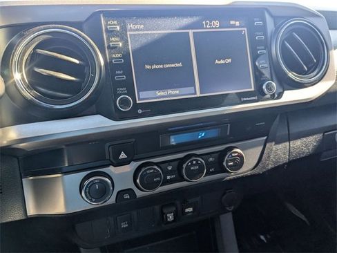 Used 2022 Toyota Tacoma 4x4 Double Cab image 25