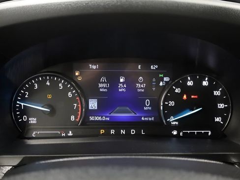Used 2023 Ford Explorer ST-Line AWD/4WD image 21