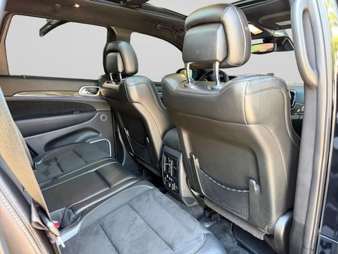 Used 2018 Jeep Grand Cherokee Trackhawk AWD/4WD image 30