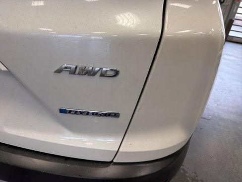 Used 2021 Honda CR-V EX-L image 5