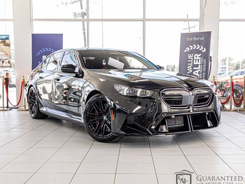 Used 2026 BMW M5 w/ Executive Package AWD/4WD image 3