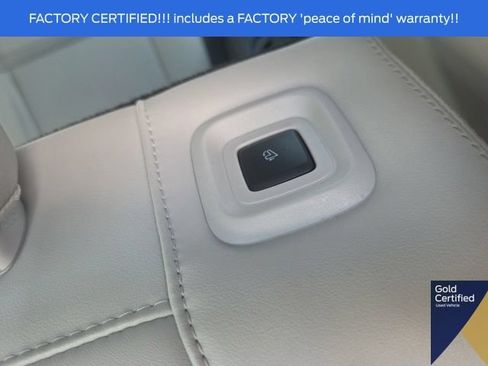 Used 2025 Ford Expedition Platinum AWD/4WD image 24