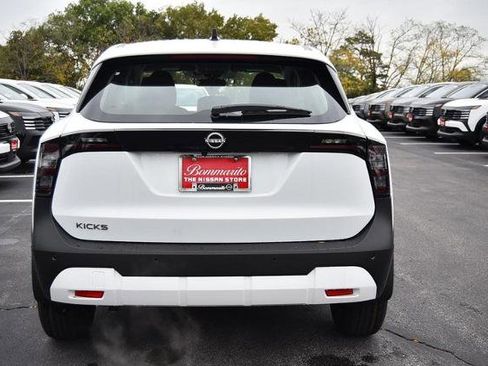 New 2026 Nissan Kicks S image 6
