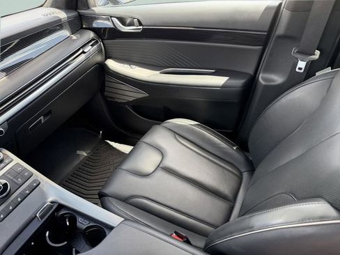 Used 2025 Hyundai Palisade Calligraphy image 21