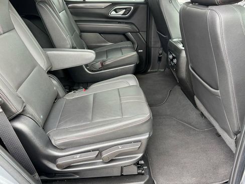 Used 2022 Chevrolet Tahoe RST w/ Luxury Package AWD/4WD image 23