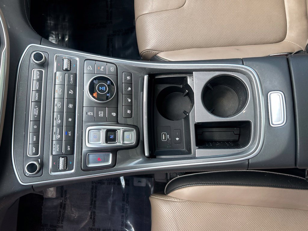 Used 2022 Hyundai Santa Fe Limited AWD/4WD image 19