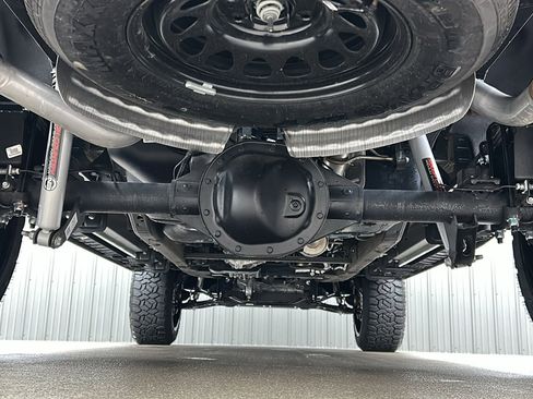 Used 2025 GMC Sierra 1500 AT4 w/ AT4 Premium Package image 18