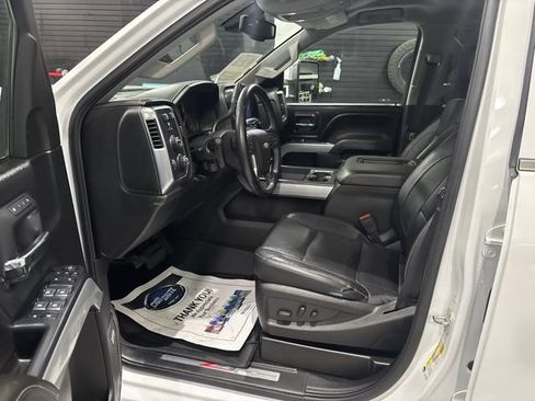 Used 2017 Chevrolet Silverado 2500 LTZ w/ Duramax Plus Package AWD/4WD image 15