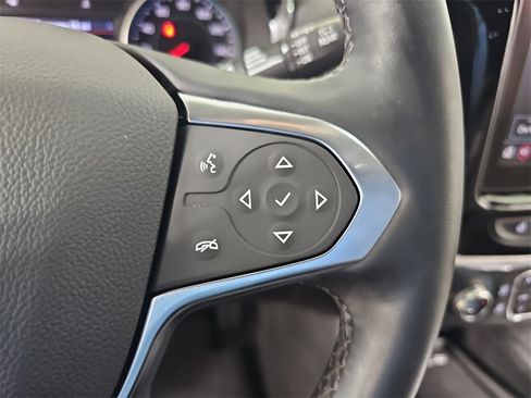 Certified 2023 Chevrolet Traverse LT w/ LT Premium Package image 27