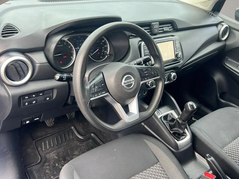 Used 2020 Nissan Versa S FWD image 14