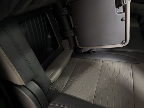 Certified 2024 Chevrolet Silverado 1500 ZR2 w/ Technology Package image 21