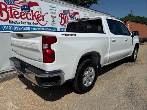 Used 2020 Chevrolet Silverado 1500 LT w/ All-Star Edition AWD/4WD image 3