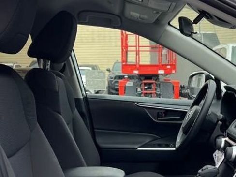 New 2025 Toyota RAV4 LE image 20