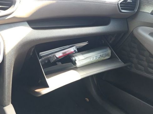 Used 2020 Hyundai Santa Fe SEL image 18