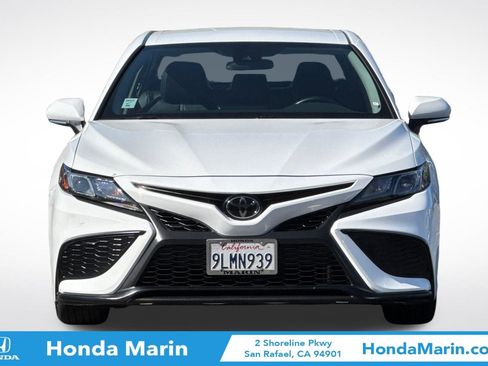 Used 2023 Toyota Camry SE FWD image 10