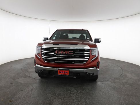 Used 2025 GMC Sierra 1500 SLT w/ SLT Convenience Package AWD/4WD image 4