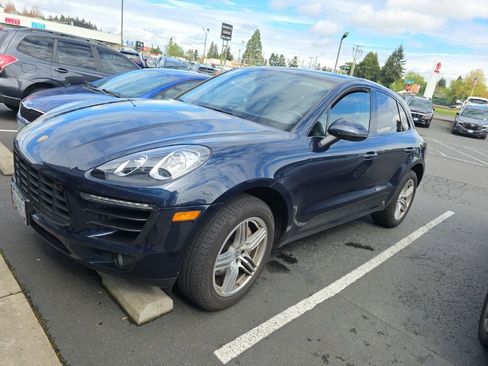 Used 2017 Porsche Macan S image 2