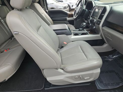 Used 2018 Ford F150 Lariat w/ Equipment Group 502A Luxury image 25