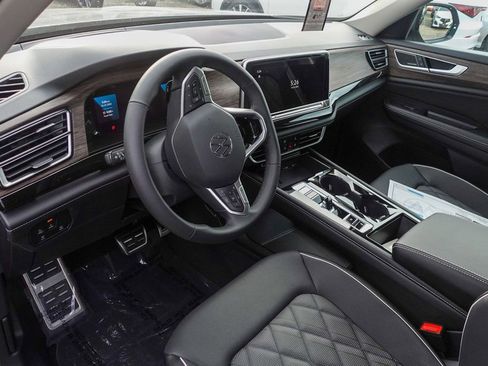 New 2026 Volkswagen Atlas SEL Premium R-Line AWD/4WD image 13