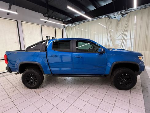Certified 2021 Chevrolet Colorado ZR2 w/ ZR2 Dusk Special Edition AWD/4WD image 3