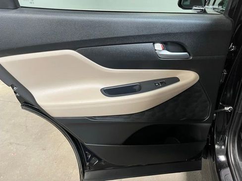 Used 2023 Hyundai Santa Fe SEL FWD image 16