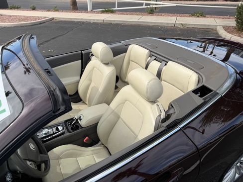 Used 2011 Jaguar XK Convertible RWD image 9