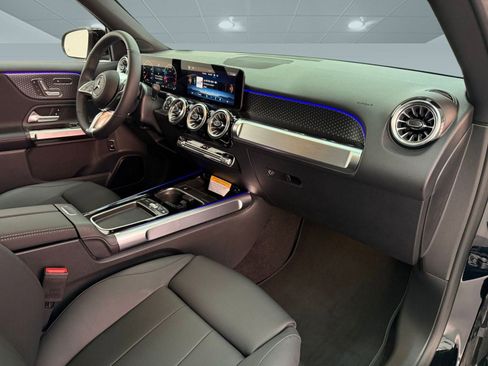 New 2026 Mercedes-Benz GLB 250 image 18