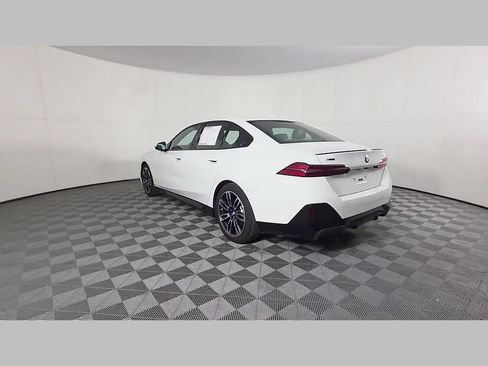 Used 2024 BMW 530i xDrive w/ M Sport Package AWD/4WD image 44