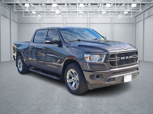 Used 2020 RAM 1500 Big Horn AWD/4WD image 3
