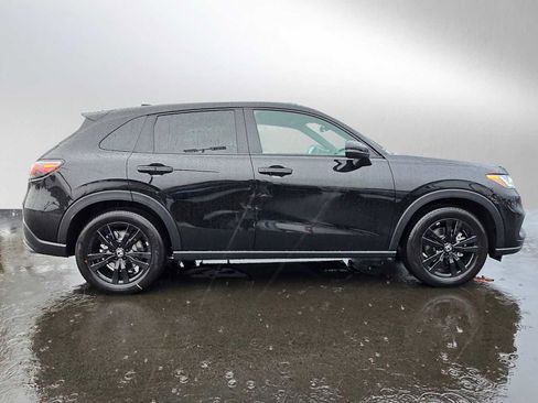 New 2026 Honda HR-V Sport image 2