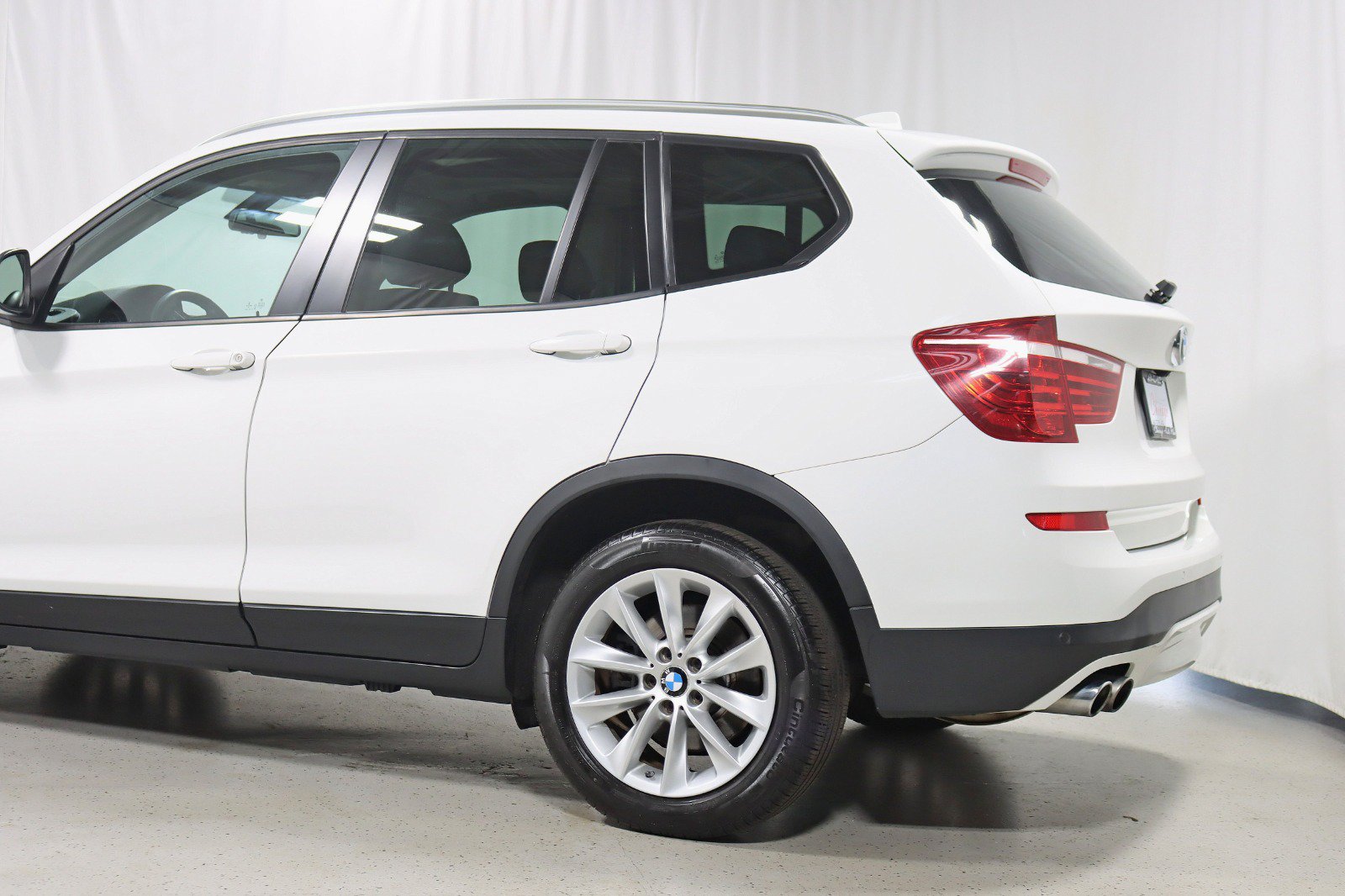 Used 2016 BMW X3 xDrive28i AWD/4WD image 10